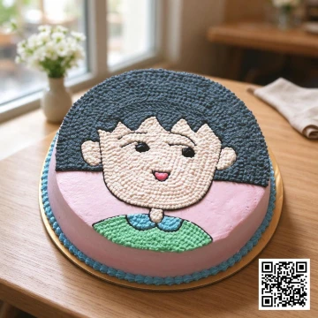 Bánh sinh nhật kem tươi tròn vẽ hình Maruko-chan đáng yêu màu hồng pastel cho bé gái, trang trí chi tiết bằng kem.