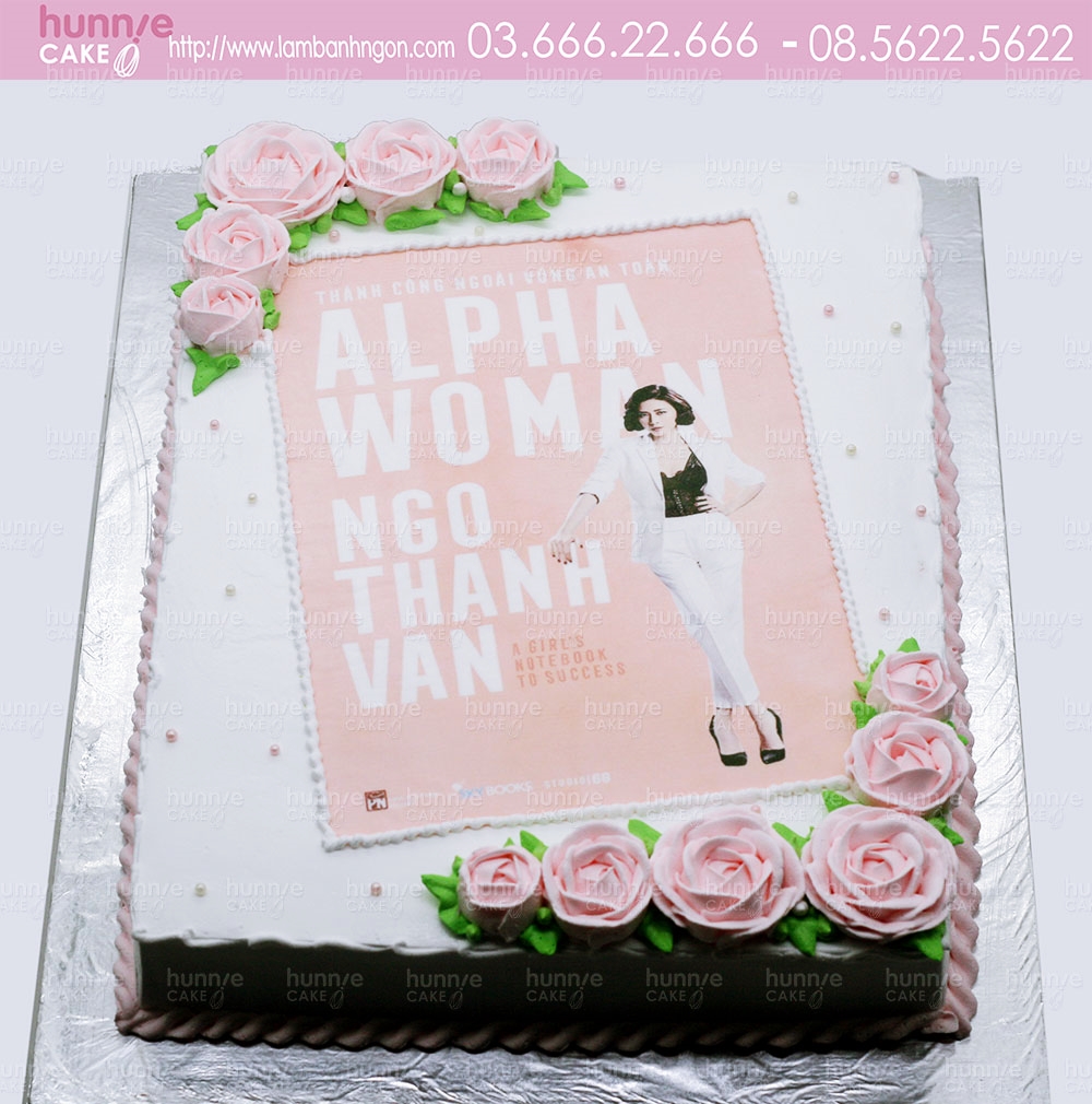 Bánh kem in hình món quà tuyệt vời dành tặng người thân yêu