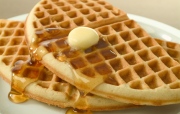 Hướng dẫn cách làm Bánh waffle ngon miễn bàn