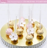 Bánh cakepop sinh nhật màu hồng và vàng đồng độc đáo tại Hunnie cake