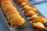 MADELEINES - NÀNG THƠ CỦA NHỮNG BUỔI TIỆC TRÀ