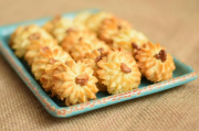 CREAMCHEESE SHORTCAKE COOKIES theo Phạm Hương