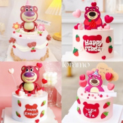 30 Mẫu Bánh Gấu Dâu Đẹp Nhất, Ấn Tượng Nhất Cho Mọi Dịp Đặc Biệt