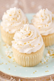 Cách làm cupcake sinh nhật đơn giản cho người mới bắt đầu