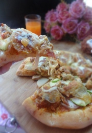 Trổ tài làm pizza gà thơm ngon khó cưỡng