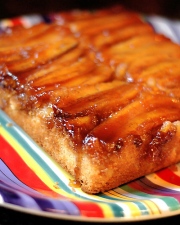 Banana Upside Down Cake – Bánh chuối úp ngược