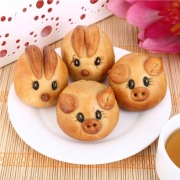 Những mẫu bánh trung thu con lợn, con thú đẹp độc đáo