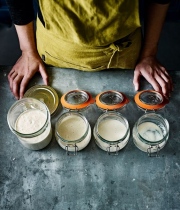 Khái niệm men tươi và sourdough starter. Hướng dẫn cách nuôi men sourdough