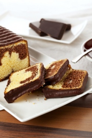 Marble Cake hay Chocolate marble cake