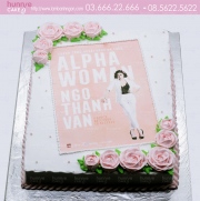 Bánh kem in hình món quà tuyệt vời dành tặng người thân yêu