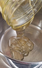 ĐƯỜNG NGHỊCH CHUYỂN (INVERT SUGAR / TRIMOLINE) – BÍ MẬT TẠO NÊN KẾT CẤU MỊN MÀNG TRONG BÁNH & KẸO