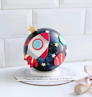 Siêu phẩm BÁNH ĐẬP PINATA bạn đã biết về bánh xu hướng mới nhất này chưa?