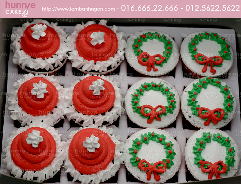 banh-cupcake-theo-chu-de-noel-khong-chi-thom-ngon-ma-con-rat-dep-mat-26