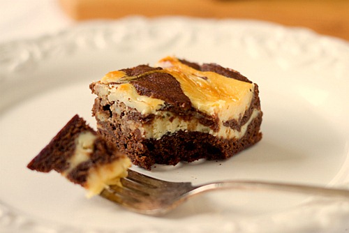 cream-cheese-brownies-3-550